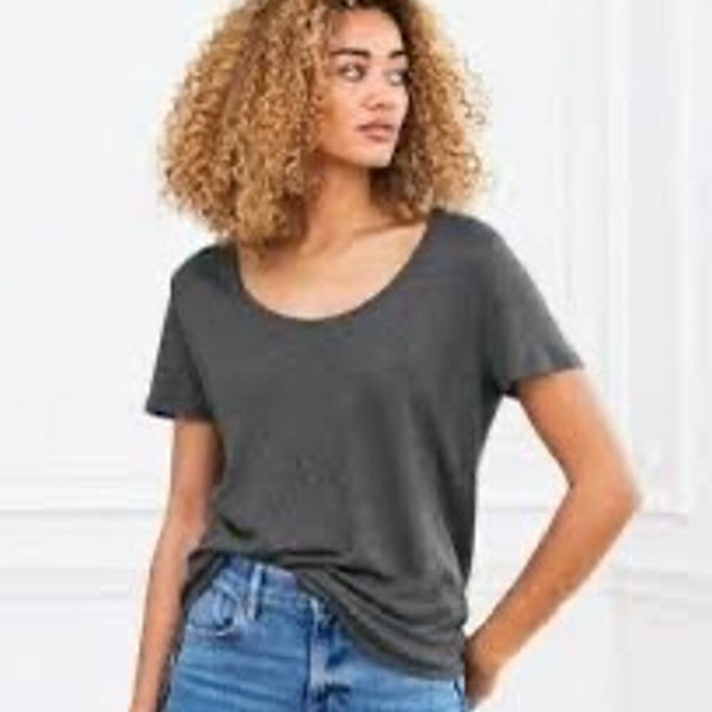 Wilfred Free Basic Short Sleeve Tee Women's Size Small Green Gray Color EUC